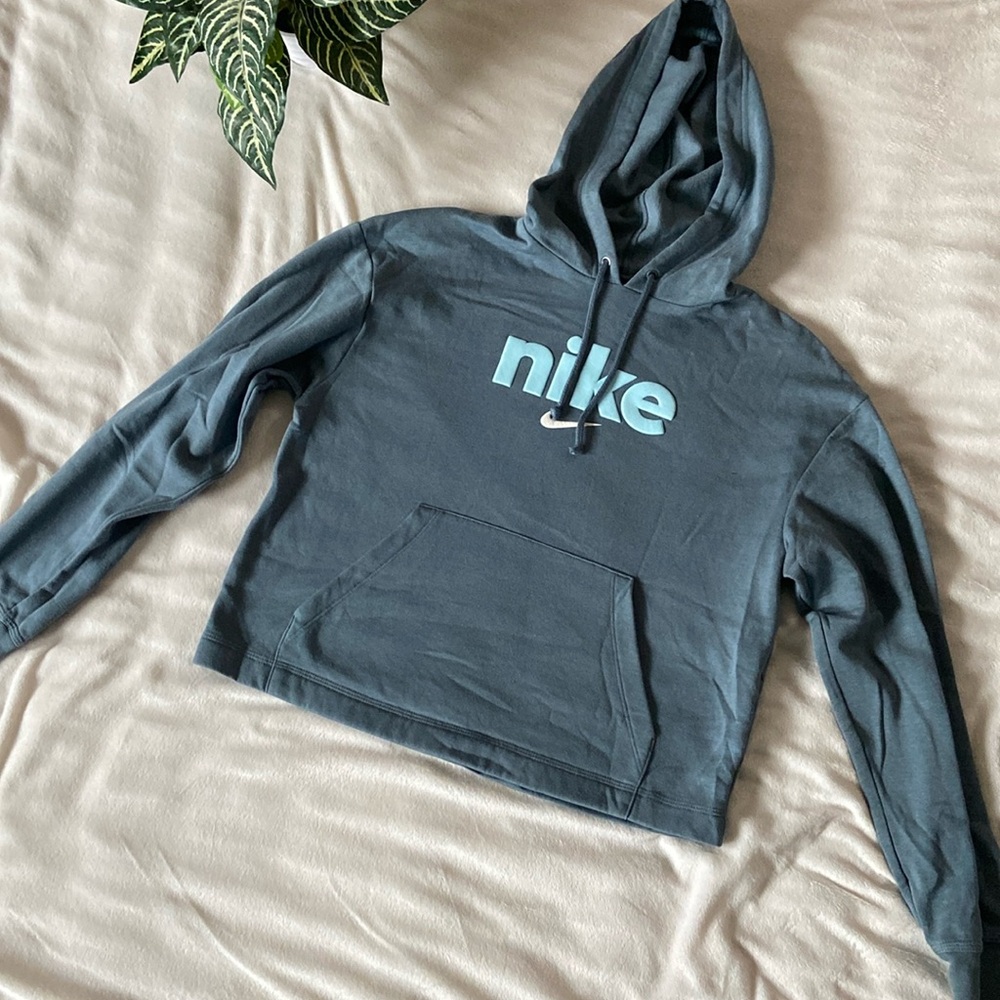 Women’s Nike Fleece Mid Crop Top Hoodie Lightweight